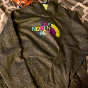 Size large north face hoodie. No stains. Worn twice.